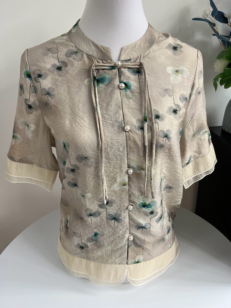 新中式夏季薄款妈妈装棉麻开衫