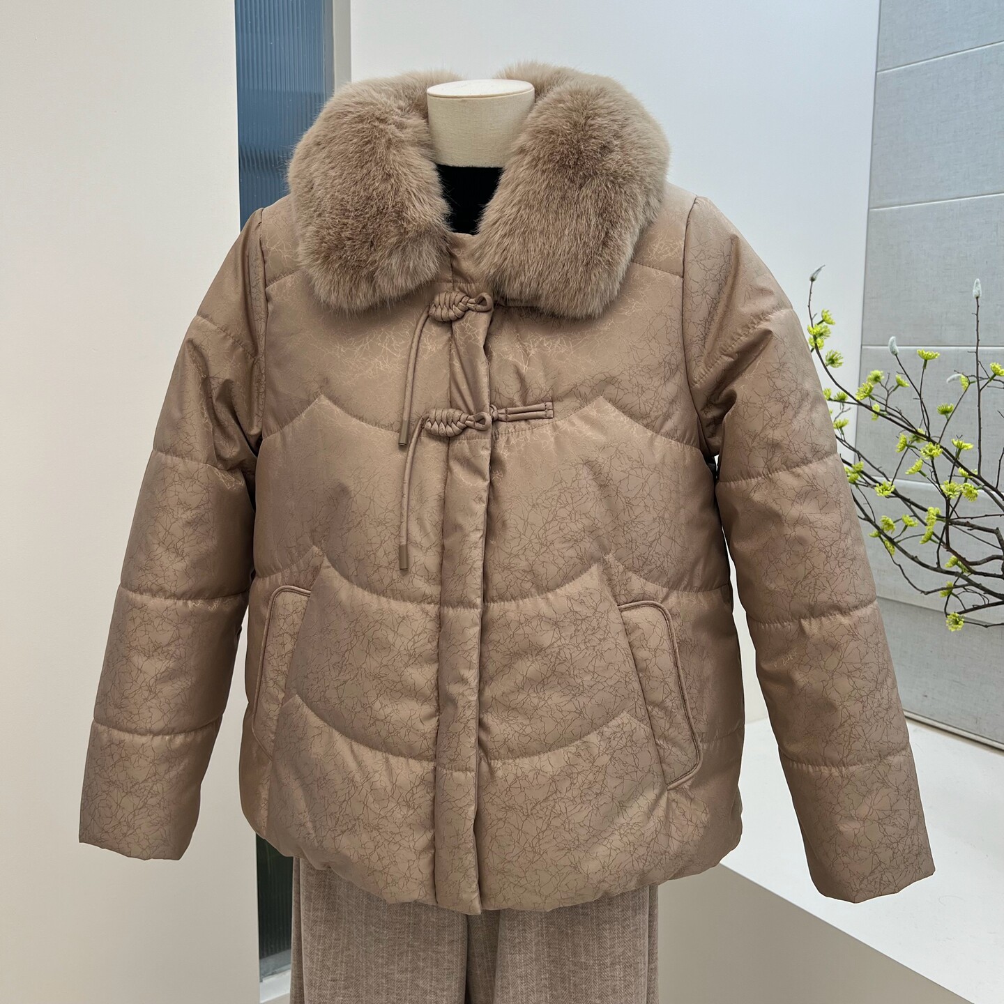 冬季妈妈装棉服抗寒保暖外套