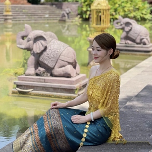 西双版纳傣族服装网红同款显瘦五件套影楼写真旅游拍照民族舞蹈装