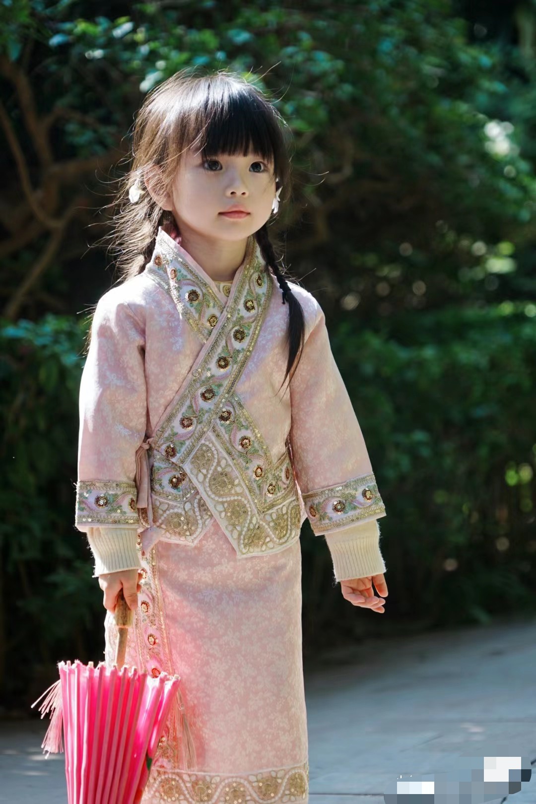 西双版纳傣族幼儿园民族表演服装泼水节旅游傣族提花小女孩套装