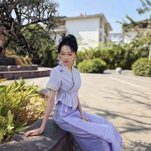 新款西双版纳傣族服装女提花上衣短袖工作服传统傣族日常装表演服