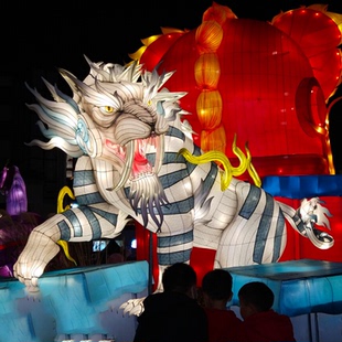 大型花灯卡通亮化设计定制景区度假虎年花灯十二生肖春节灯展灯会