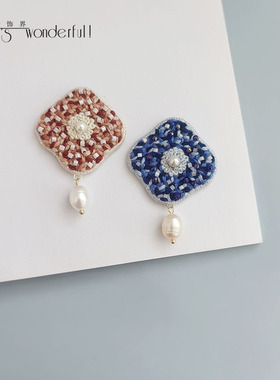 花开饰界原创高级感小众手工刺绣珍珠吸扣胸针简约气质胸花配饰品
