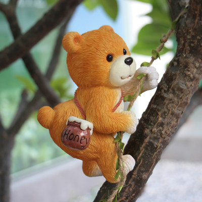攀登小熊爬树挂件花园装饰