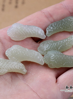 和田玉小鱼金龙鱼吊坠天然玉石年年有鱼挂饰手机链项链玉坠子Y116