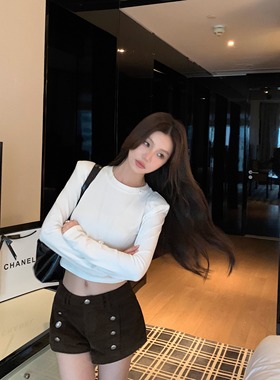 韩漫身材 白色T恤修身长袖打底衫2025秋冬新款正肩加绒内搭上衣