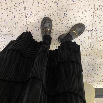 【静谧冬日】黑色丝绒百褶半身裙2025春秋季新款高腰蛋糕a字裙子