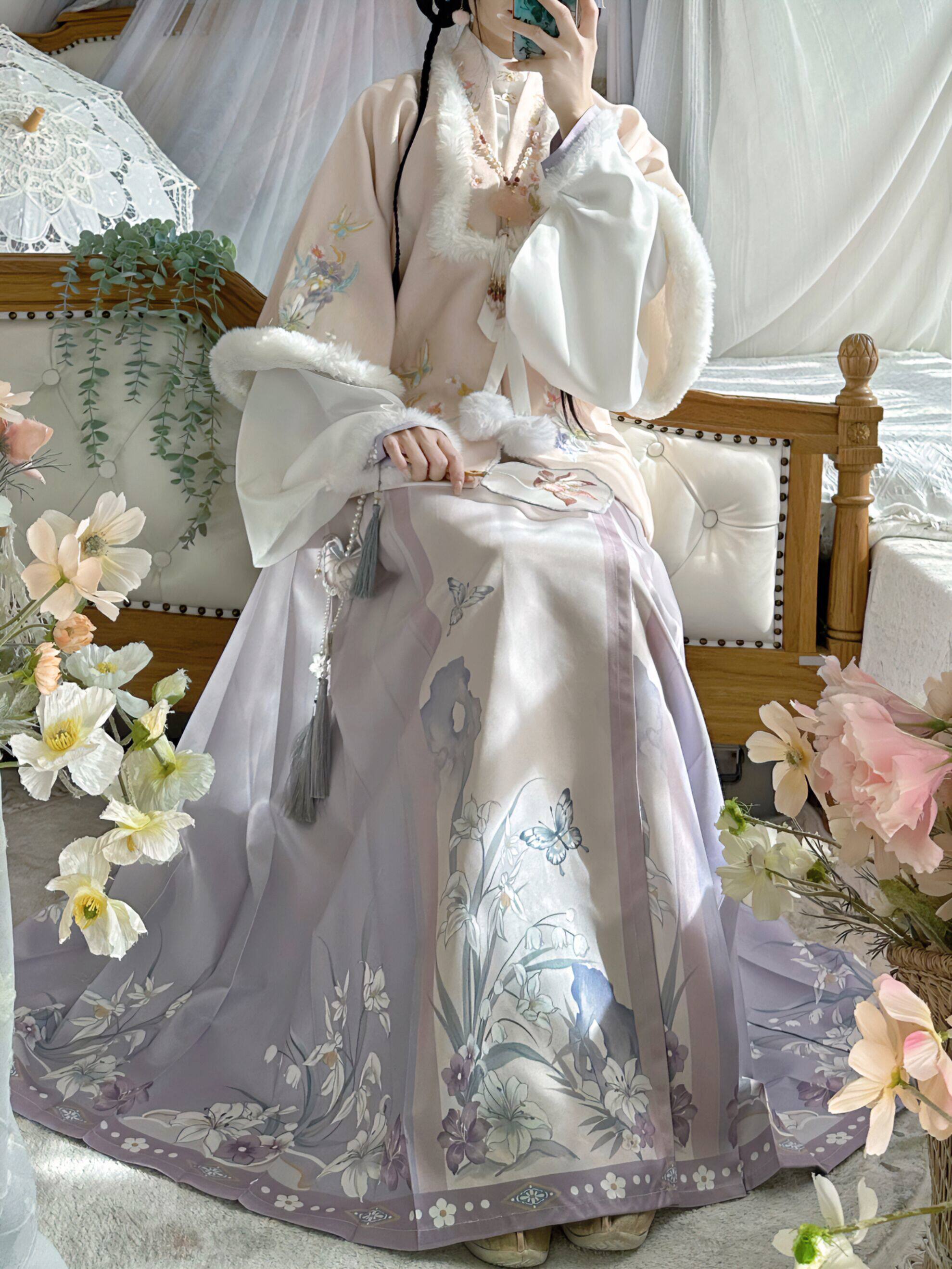 财红轩原创【星滛】汉服女刺绣明制合领披袄交领琵琶袖拜年服冬款,女装/女士精品,汉服上装,淘宝优惠券,粉丝福利购,淘宝优惠卷