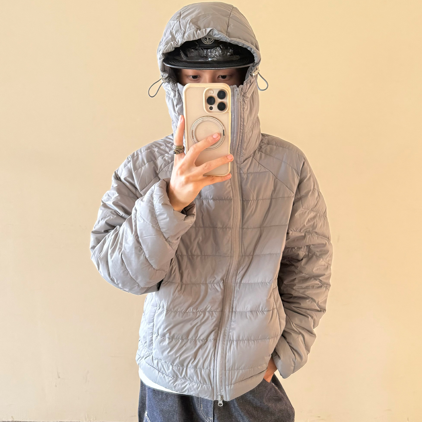 HY711简约连帽轻量化排骨羽绒服