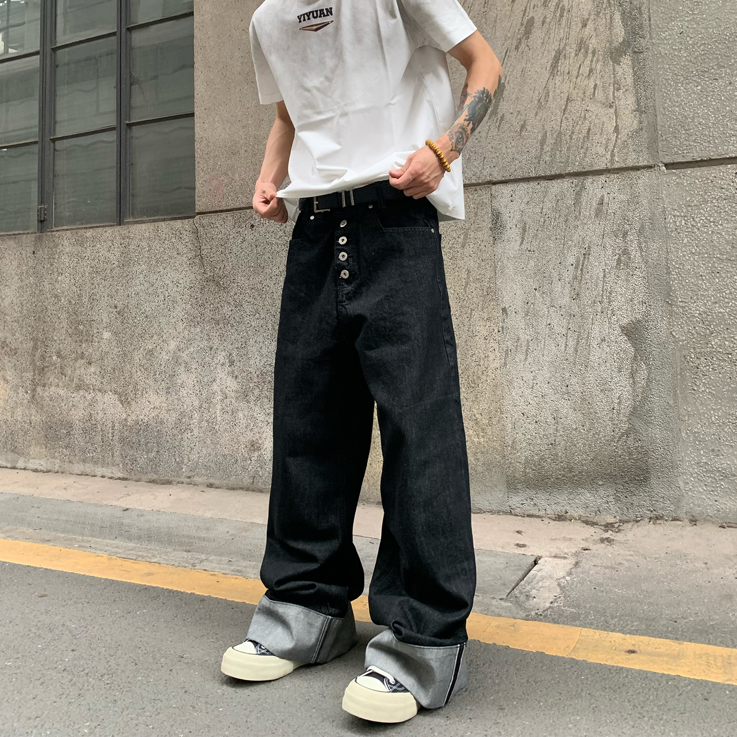 赤耳单宁反拼脚口直筒微喇牛仔裤