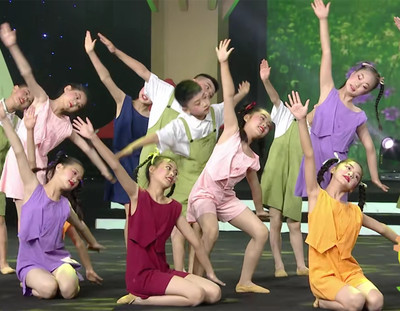 阳光灿烂的日子同款舞蹈弄堂记忆服装男女农村留守儿童舞蹈演出服