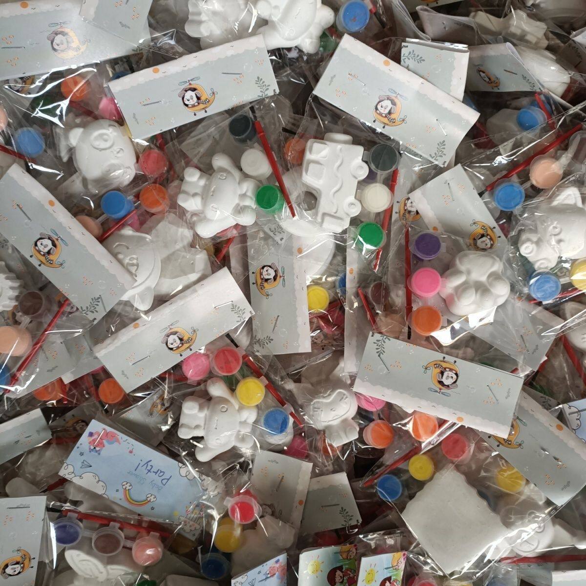 TT石膏娃娃儿童涂色袋装益智手工彩绘奖励生日礼物幼儿园kk