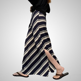 兰卡时尚法式慵懒开叉裙女2026春季新款条纹高腰显瘦设计感半身裙