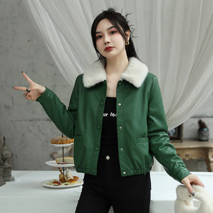 加绒加厚皮衣外套女短款2025年时尚秋冬装爆款皮毛一体夹克机车服