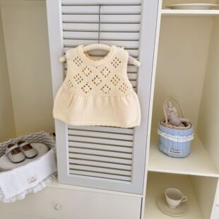 薄款女童马甲韩版女宝宝针织背心小中童毛衣坎肩儿童圆领毛线缕空