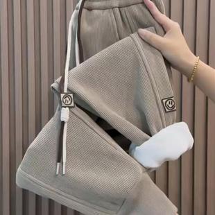 新的冬季天鹅绒加厚运动裤为妇女多功能瘦身看后宫裤高腰宽松休闲