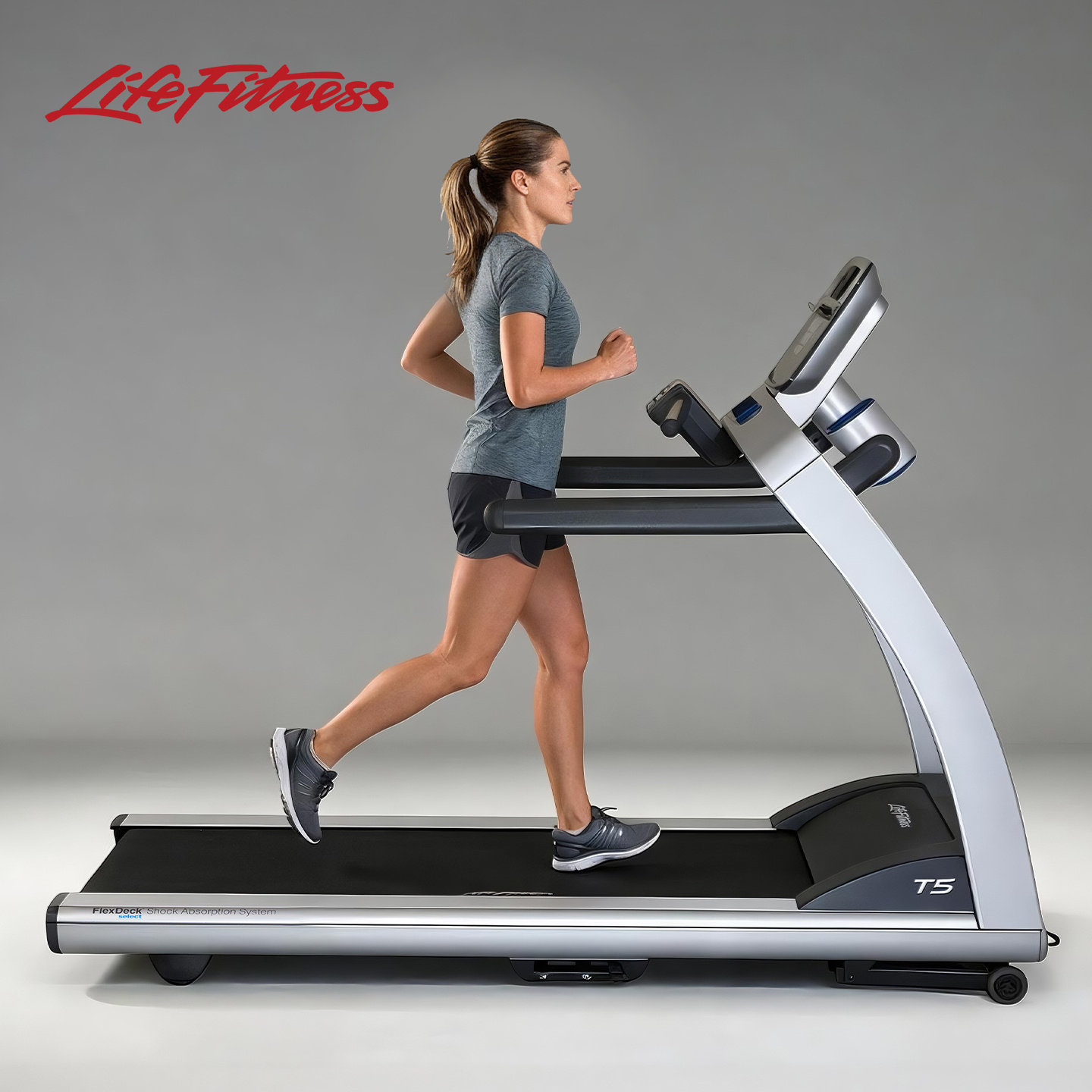 多功能美国跑步机LifeFitness