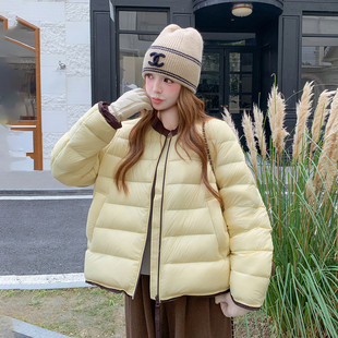 短款羽绒服女秋冬新款韩版轻薄保暖小个子显瘦奶油色羽绒外套女