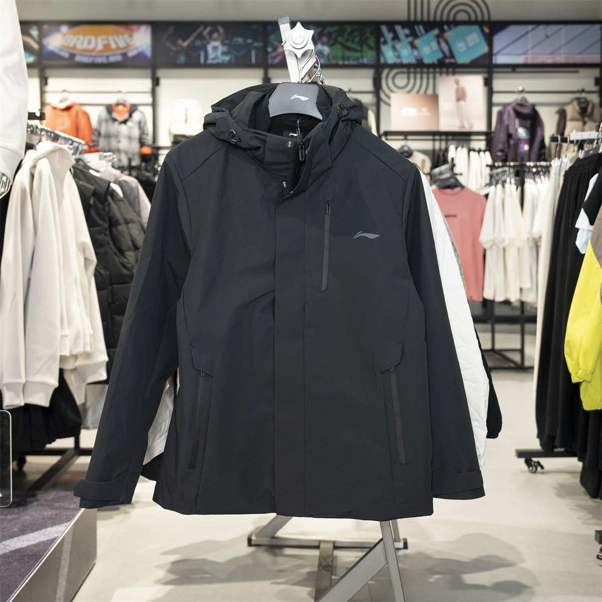 李宁运动风衣男三合一连帽夹克