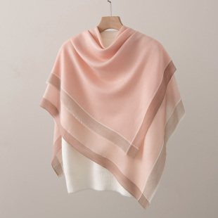 200支100%绵羊毛拼色软糯三角围巾空调披肩大方巾丝巾女110*110CM