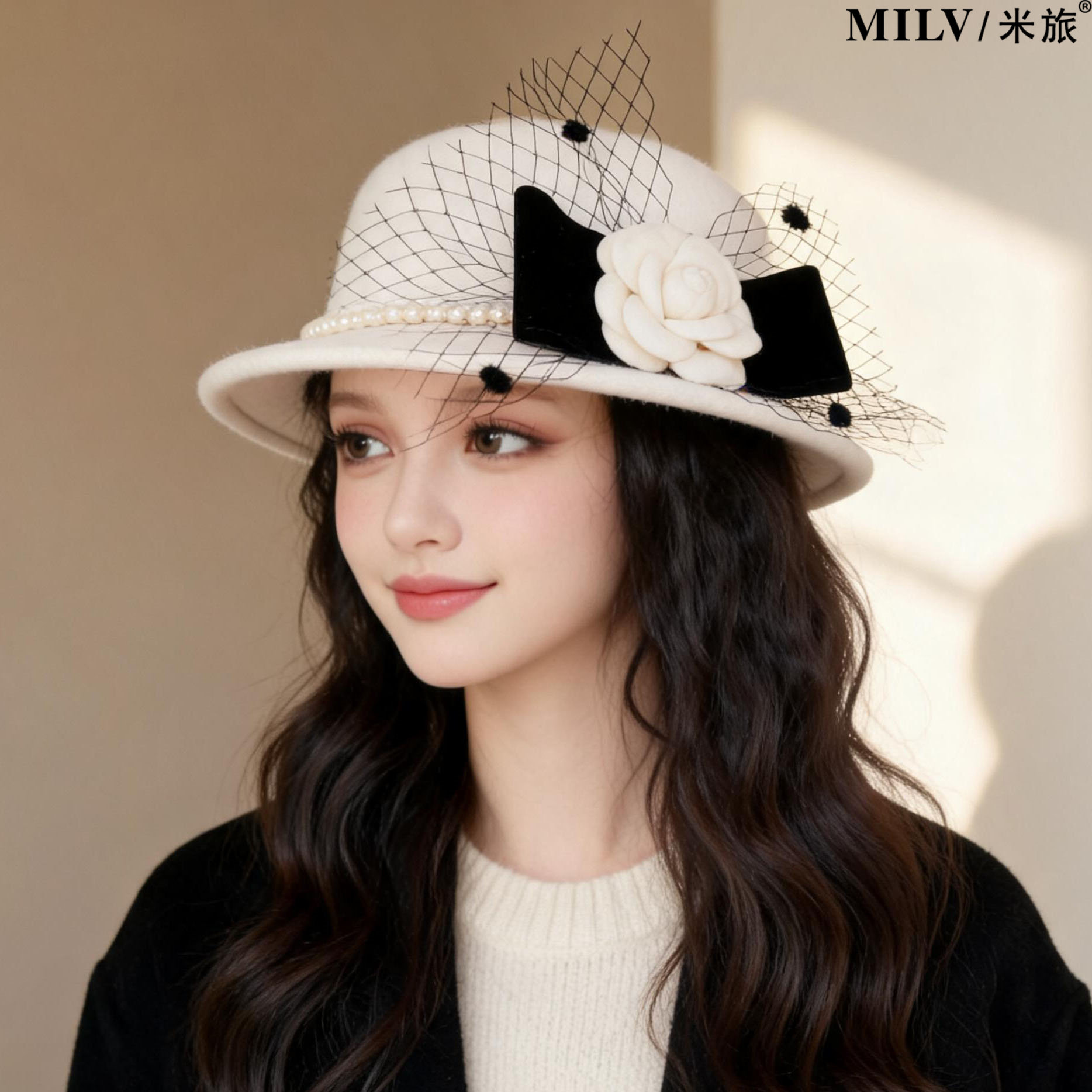 千金风白色礼帽女秋冬羊毛平顶帽