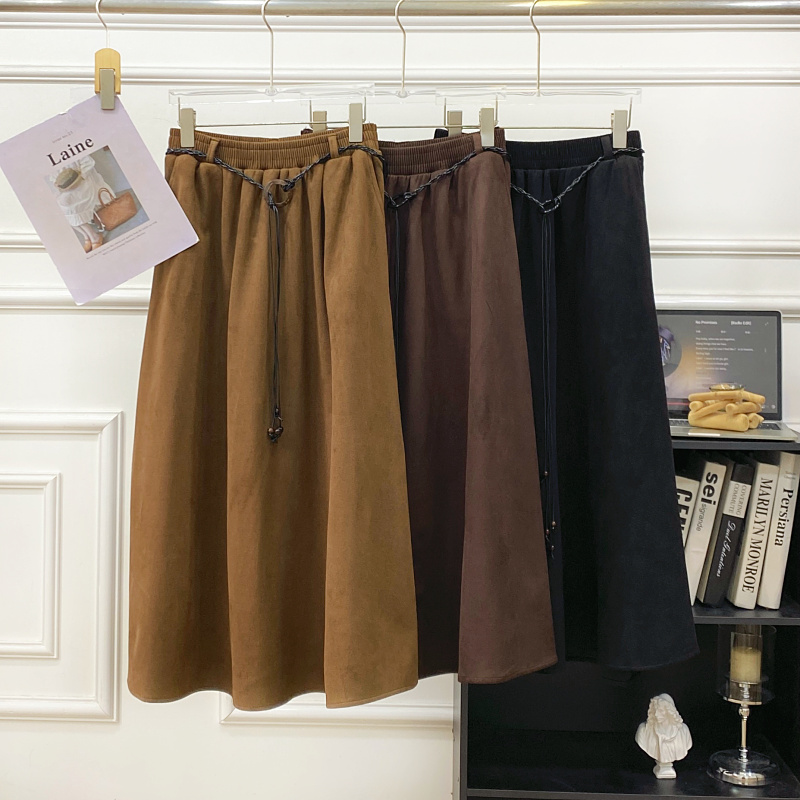 配腰带+松紧腰仿鹿皮绒半身裙女