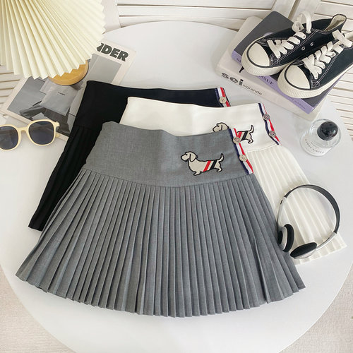 短裙百褶时尚刺绣小狗半身裙