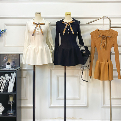 POLO领长袖针织打底A字连衣裙女