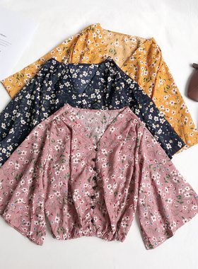 2020春夏韩版新款复古气质V领碎花喇叭袖束腰宽松短款衬衫上衣女