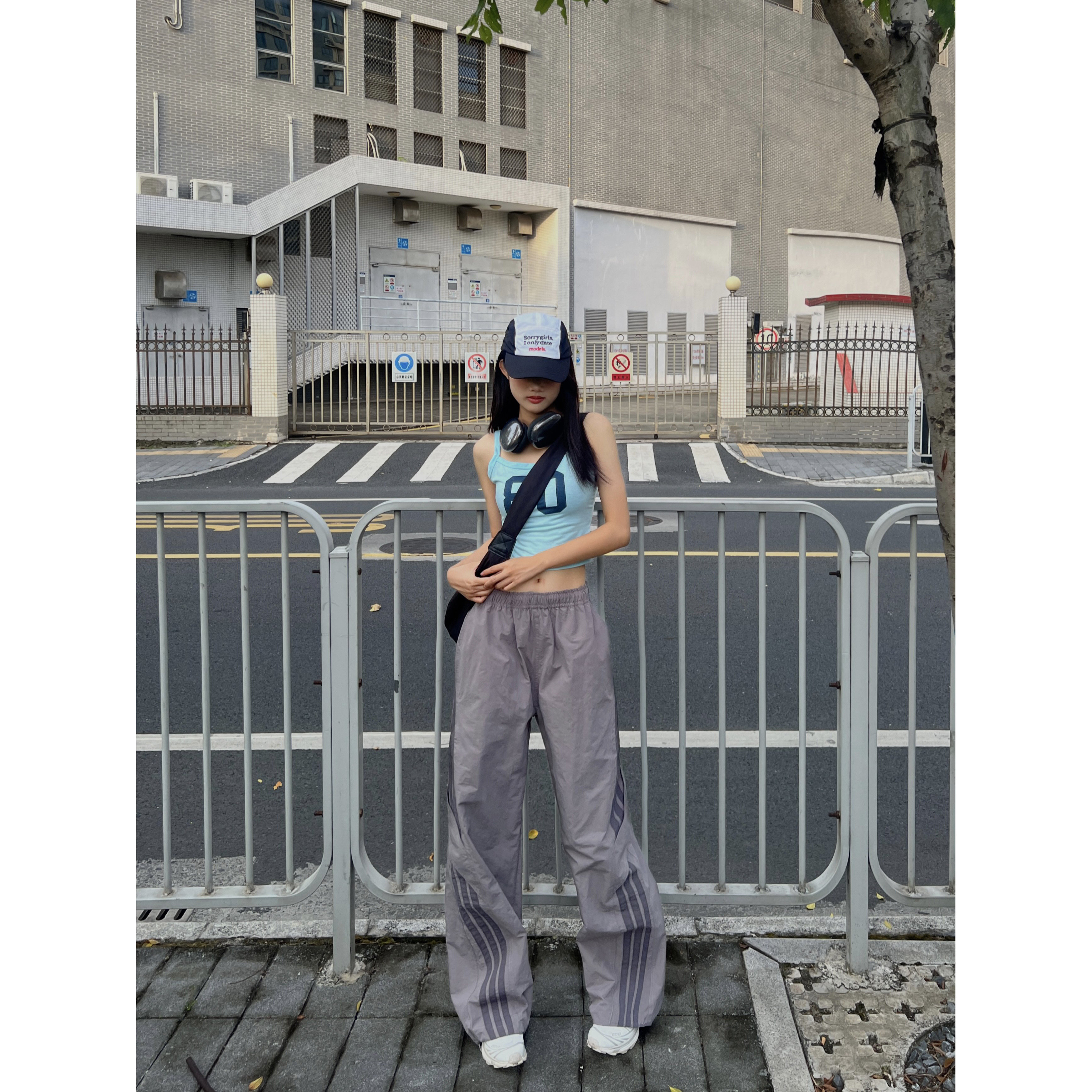 NICMAI美式宽松运动长裤女夏工装冲锋裤条纹设计感阔腿裤街舞潮裤
