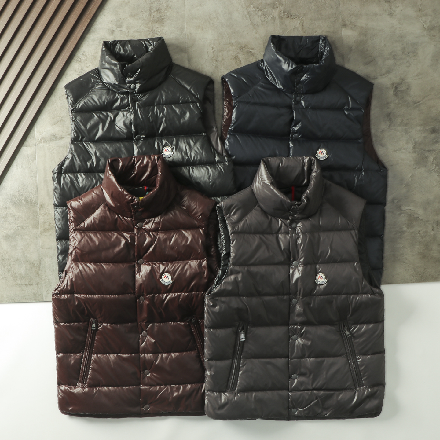 立领高蓬松防污亮面立领羽绒马甲