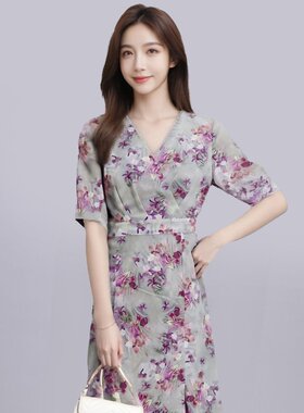 XZCV夏季甜美优雅时尚设计感V领连衣裙碎花收腰显瘦A字裙