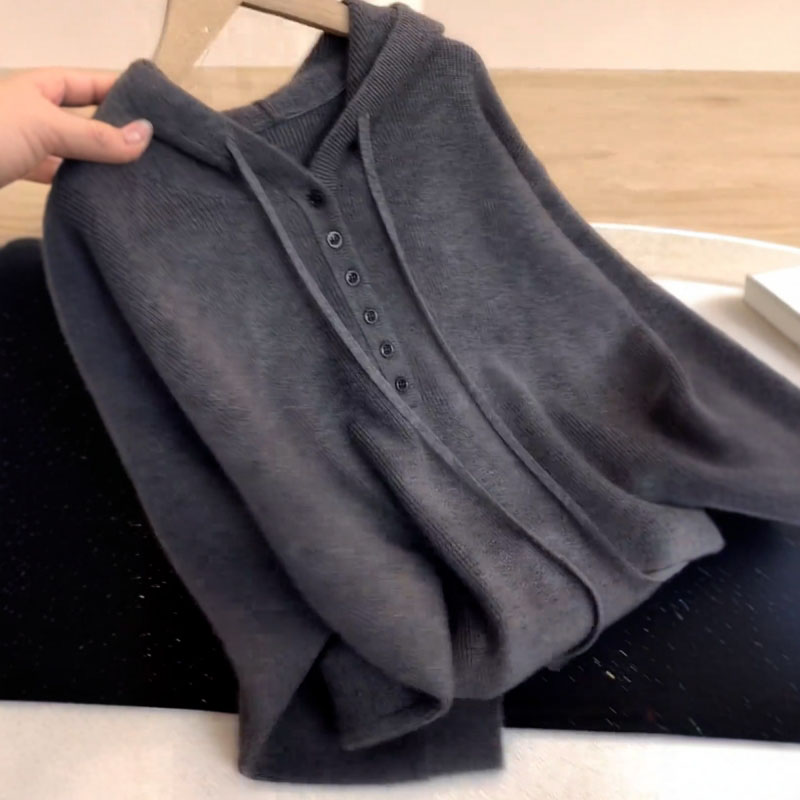 大码灰色叠穿套头连帽毛衣针织衫