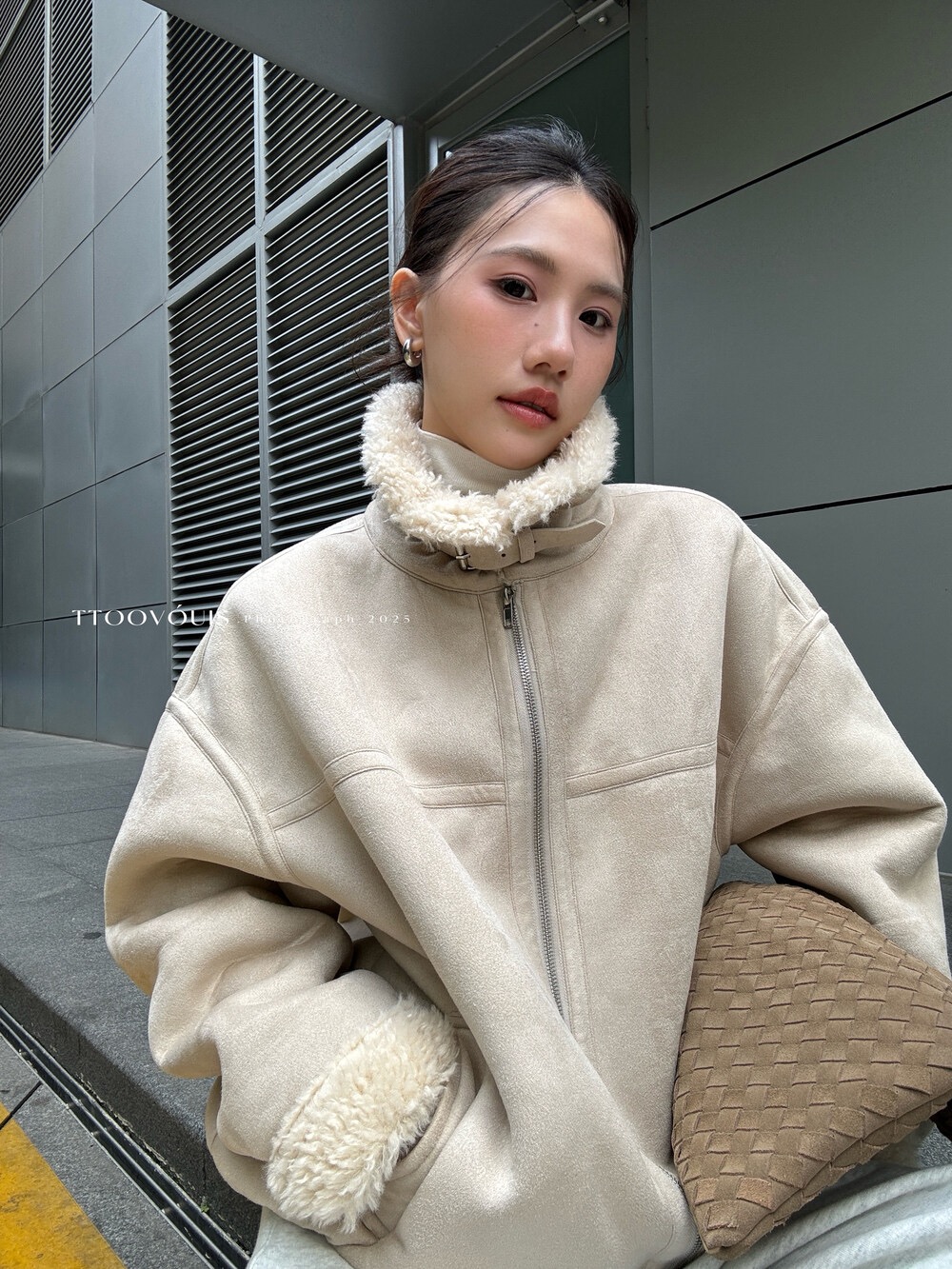 TTOO VOUIS毛毛上衣保暖加厚加绒立领复古仿皮毛一体外套短外套女