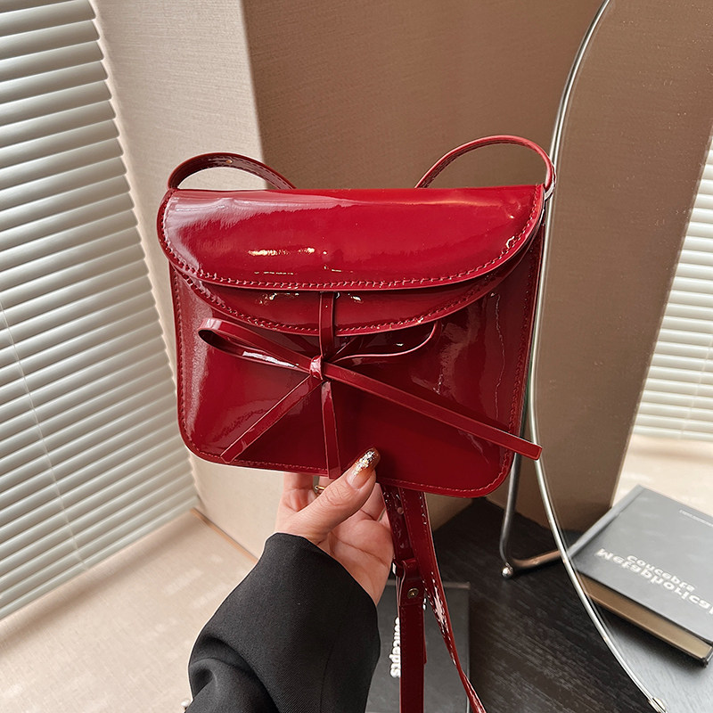 小众设计感蝴蝶结小方包女韩系百搭斜挎包洋气红色小巧单肩口红包,箱包皮具/热销女包/男包,小方包,淘宝优惠券,粉丝福利购,淘宝优惠卷