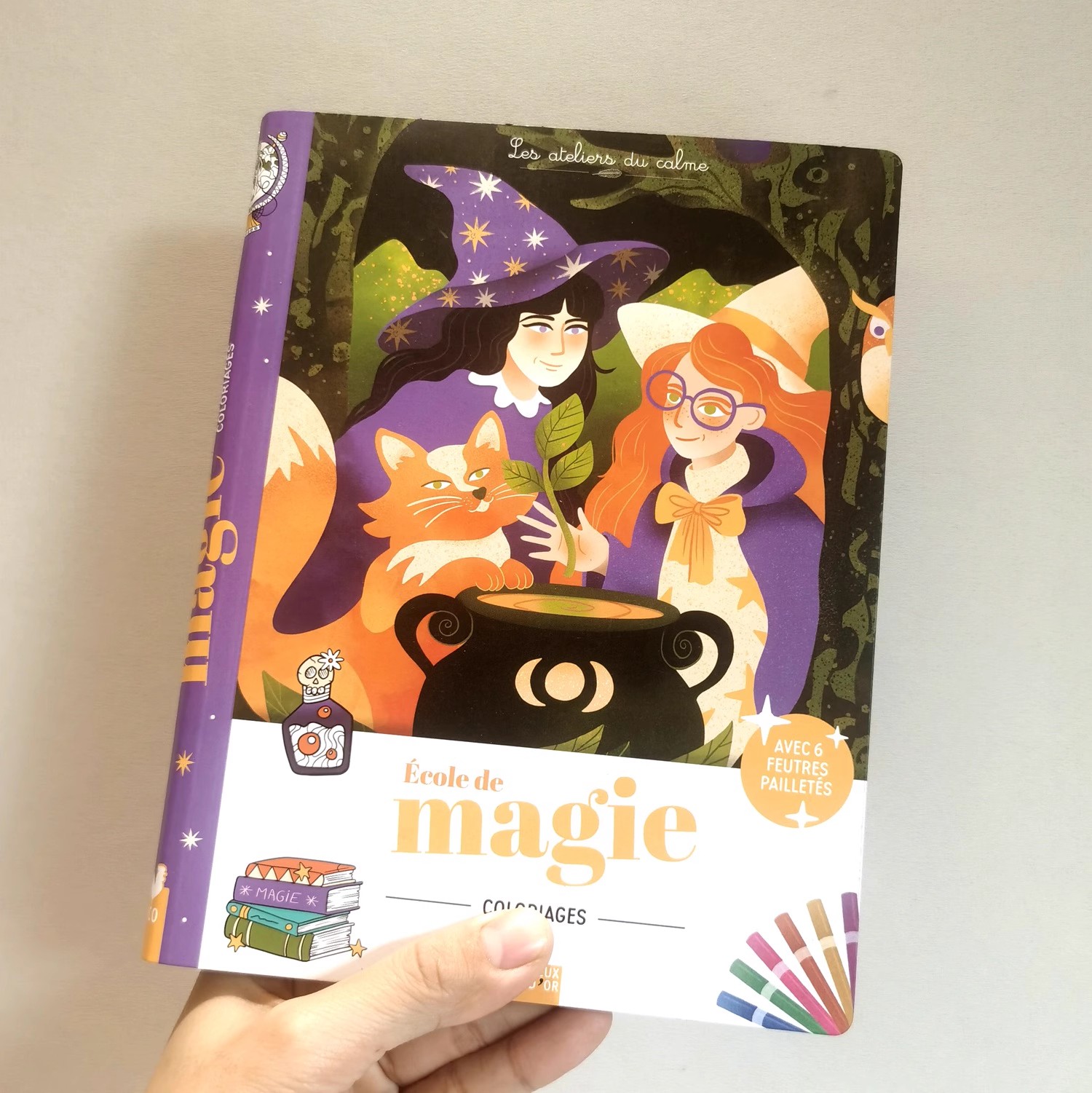 涂鸦涂色本着色书缓解焦虑绘画