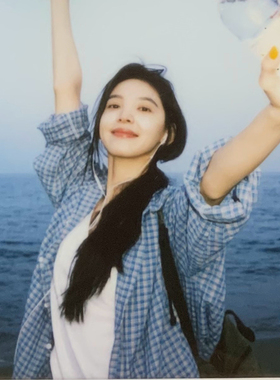 2025秋季新款章若楠明星同款格纹衬衫宽松小众设计感长袖防晒上衣