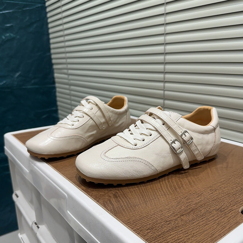 简约风德训鞋女2026春季白色百搭平底系带休闲鞋软底轻便不累脚潮