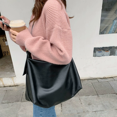 Сумка через плечо, вместительная и большая минималистичная сумка на одно плечо, коллекция 2023, в корейском стиле