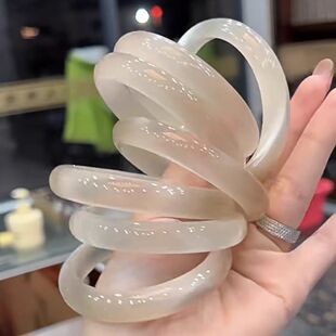 玉髓玛瑙白月光手镯女冰透玉镯子香槟金细扁圆叮当镯美人条