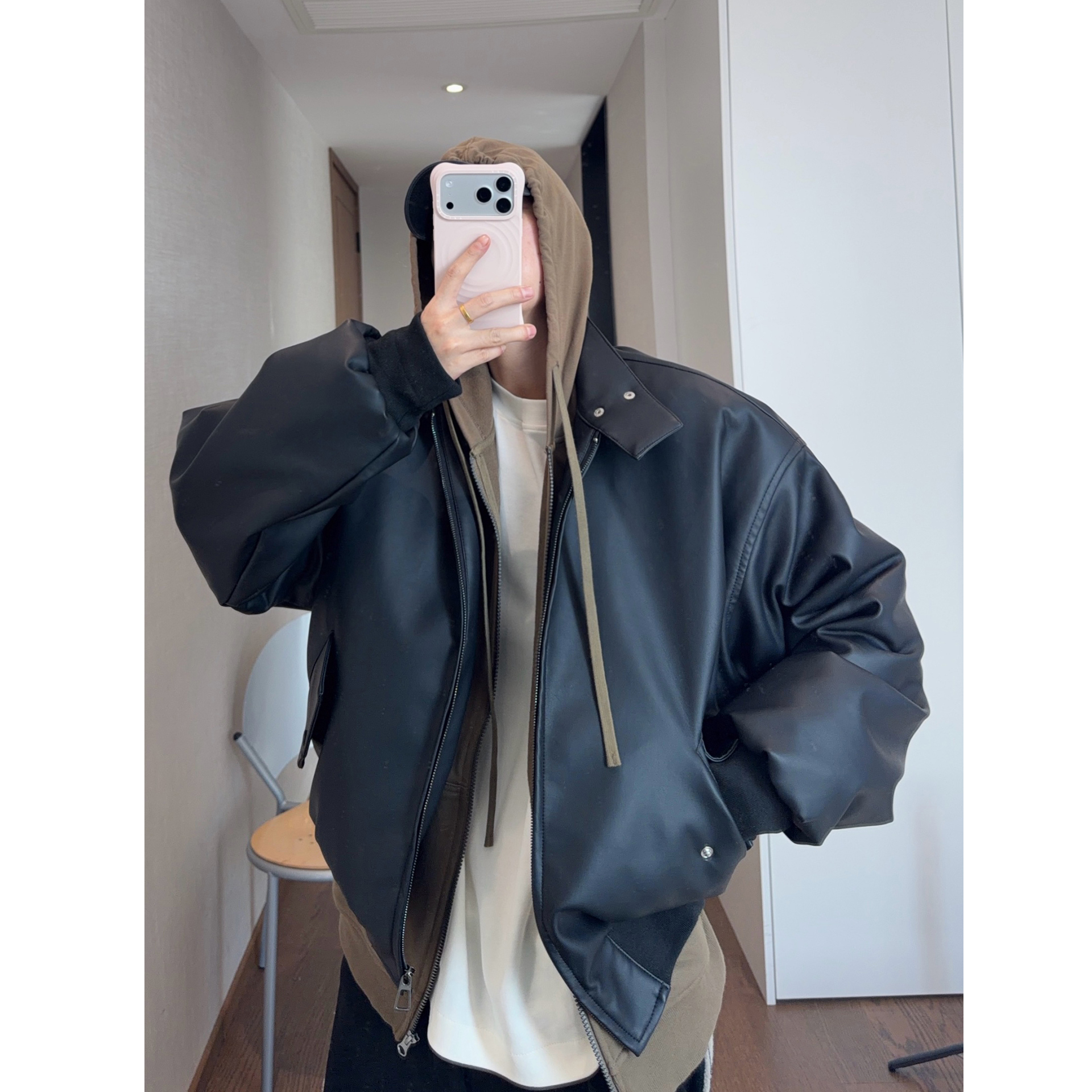 dannyandzee 11月24日上午十点 立领防风PU皮棉衣外套