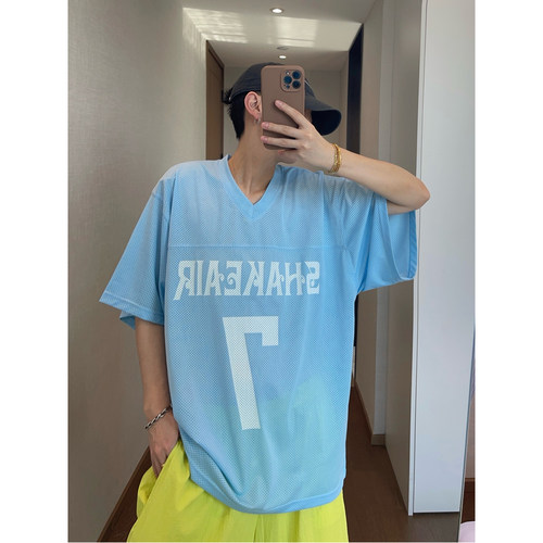 dannyandzee夏季复古宽松浅蓝色网眼薄款V领宽松短袖T恤球衫男INS