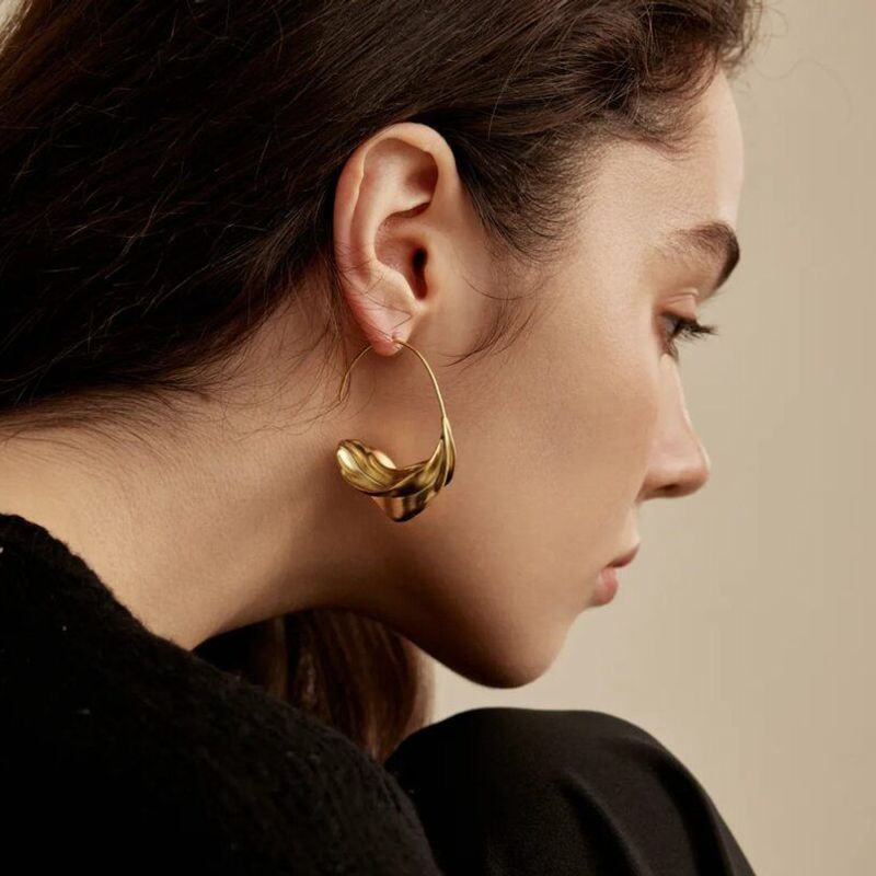霓裳漩涡耳钉女哑光金不规则欧美