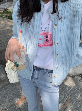 春季韩版温柔慵懒圆领百搭奶蓝色保暖薄款针织毛衣开衫女