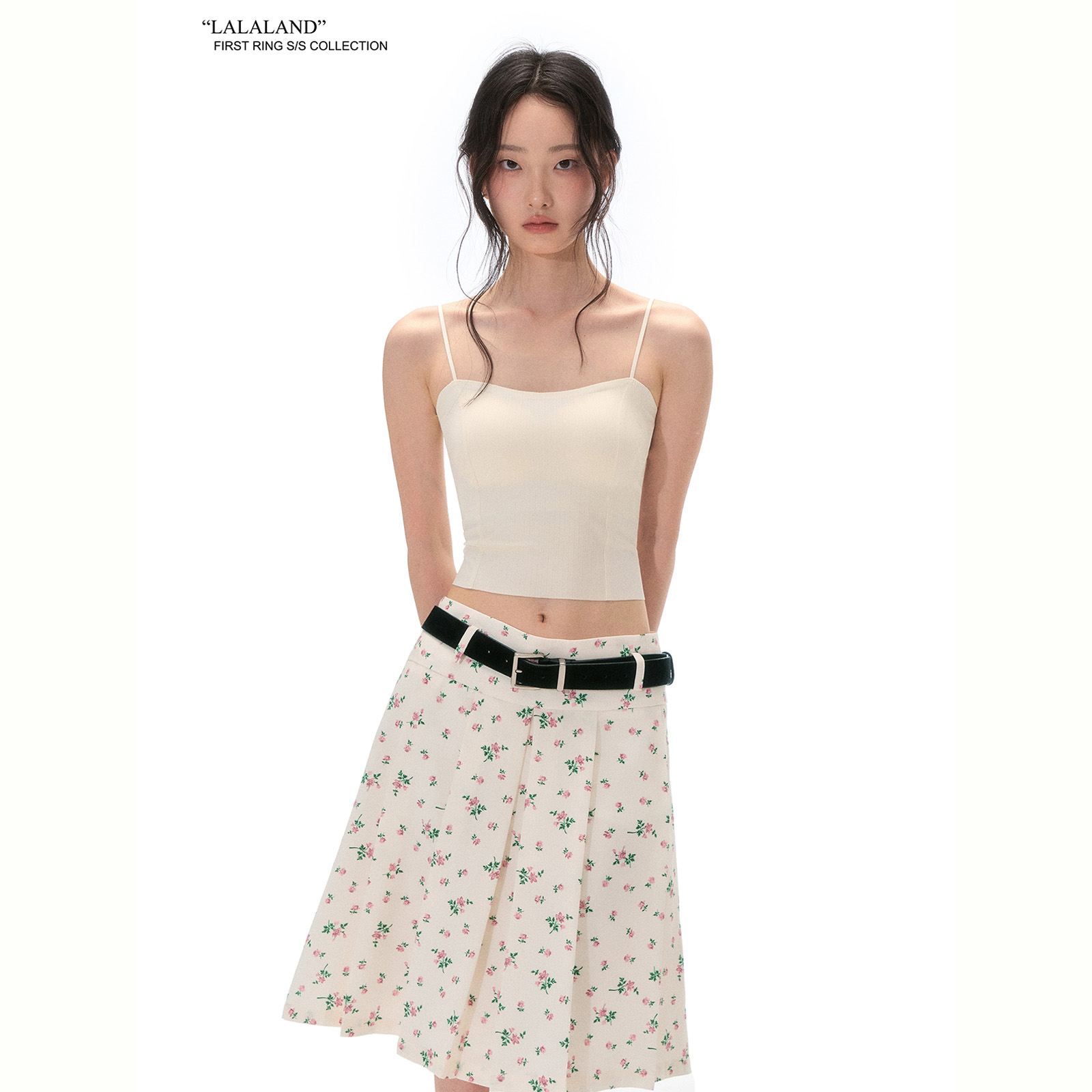 First Ring奶白色细肩带打底背心吊带女带胸垫无痕百搭抹胸美背