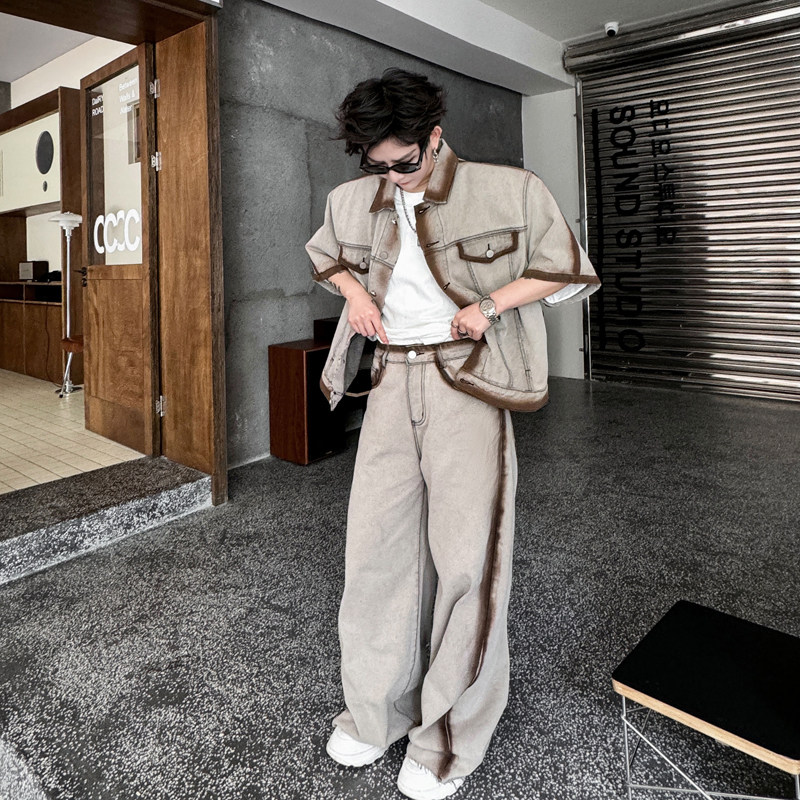 여름 복고풍 황무지 스타일 손으로 그린 ????컬러 차단 데님 반팔 재킷 정장 남성용 와이드 레그 바지 스트리트 투피스 세트