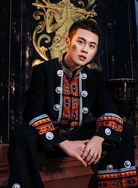新款民族服装演出服旅拍服装黑色湘西苗族摄影写真三月三壮族服男