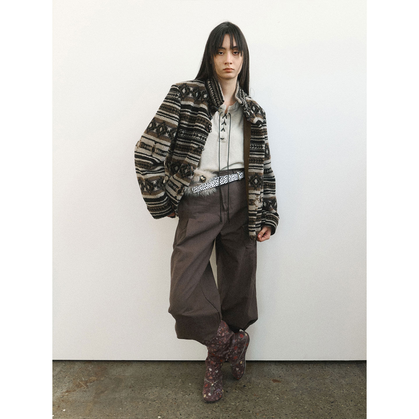 Funnel in复古费尔岛提花羊羔毛外套