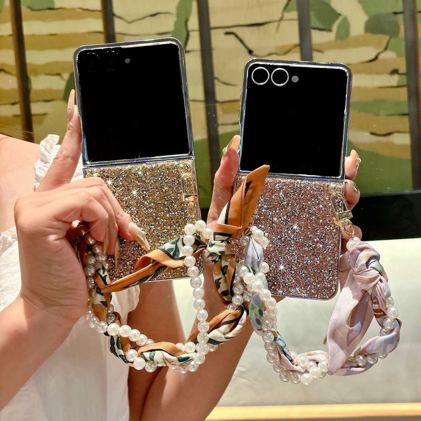 适用三星zflip7手机壳镶钻手链