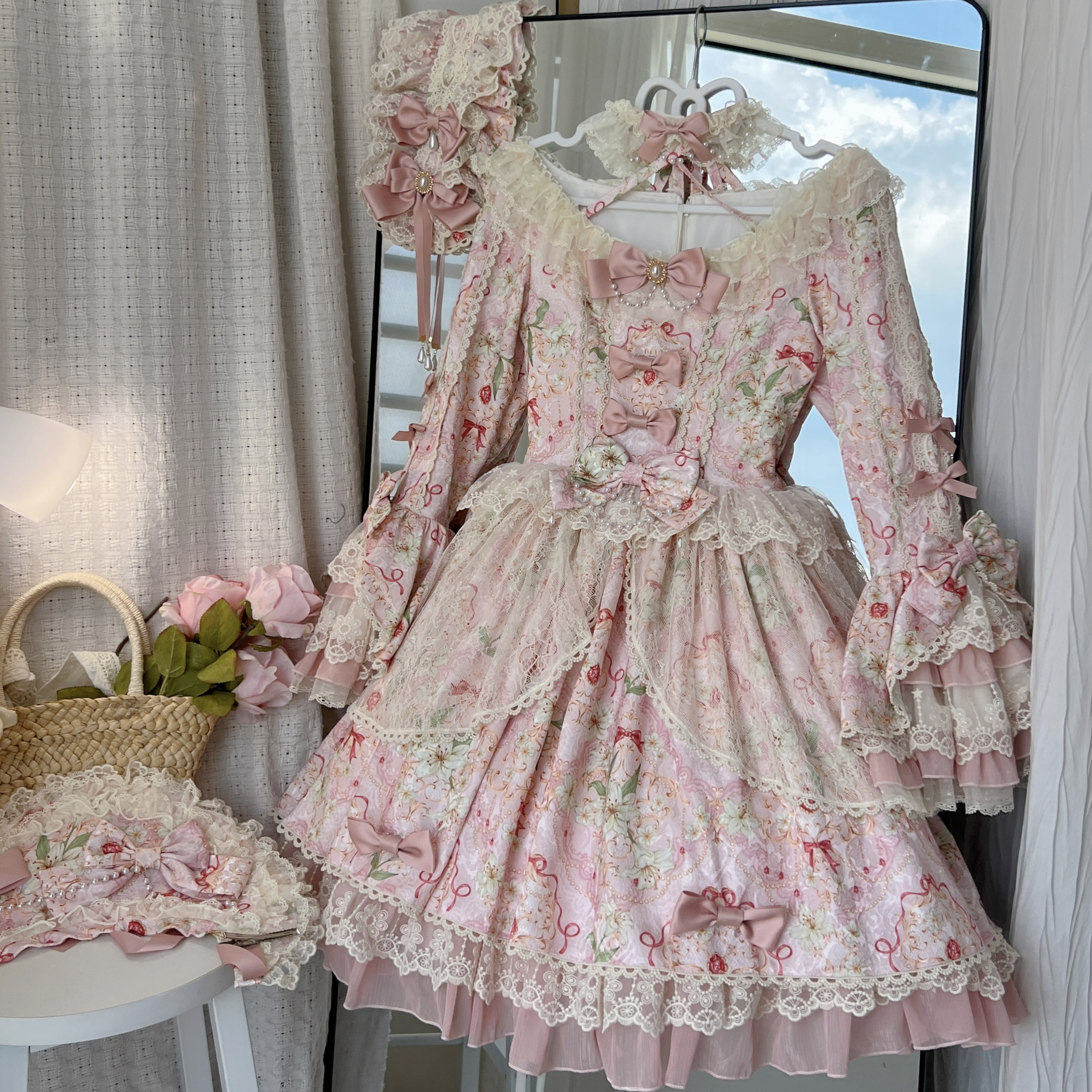 (意向金)原创Lolita百合花墙dress意向金3元抵扣10元不是裙子